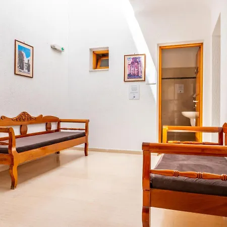 Alikes & Aparthotel 4*