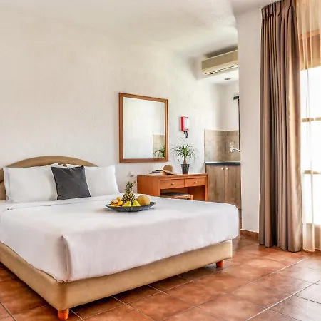 Aparthotel Alikes & Elounda (Crete)